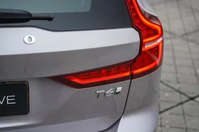 Volvo V60 (2025) thumbnail 9