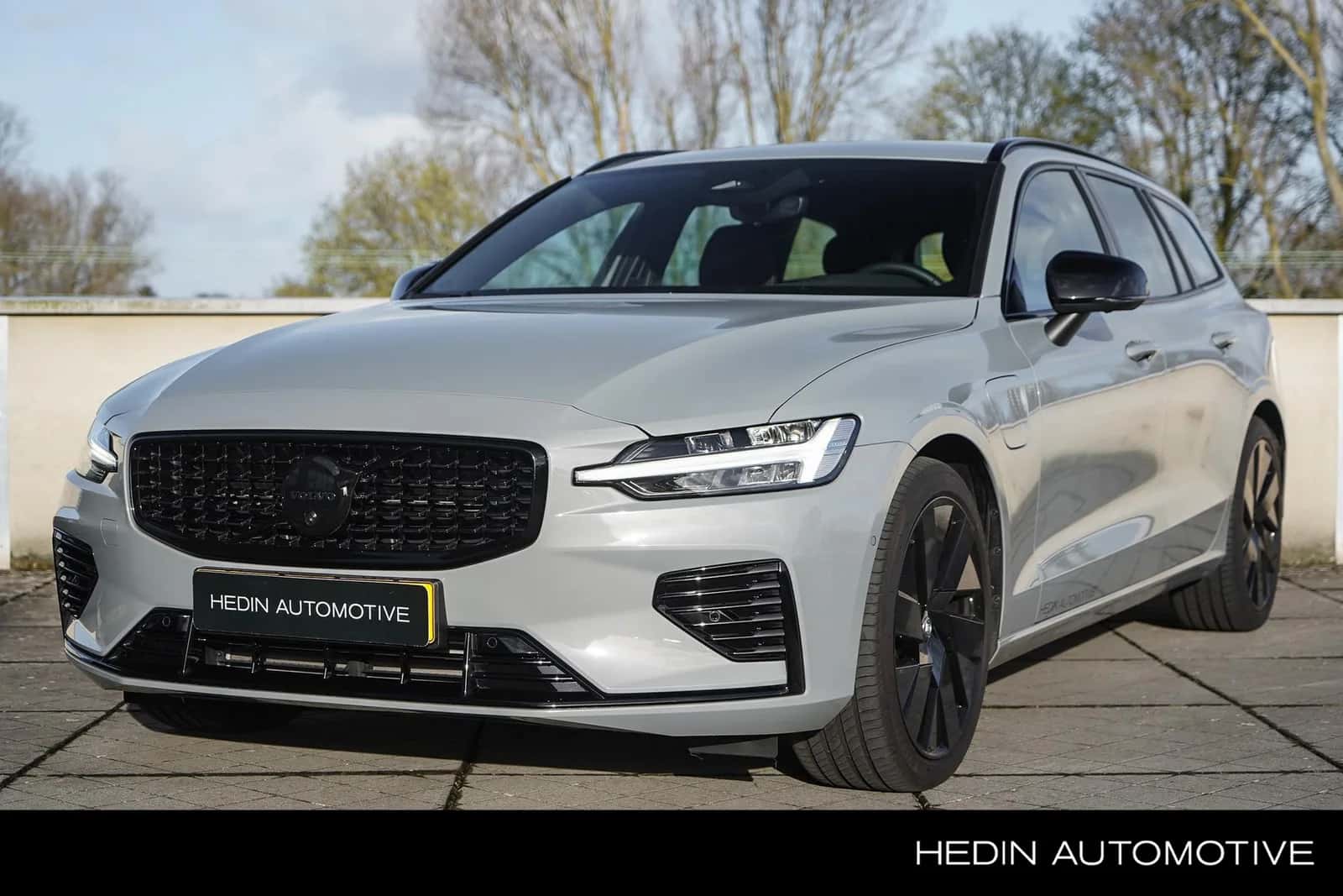 Volvo V60 (2025) — foto 1