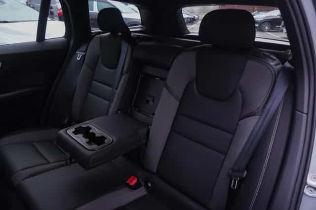 Volvo V60 (2025) thumbnail 14