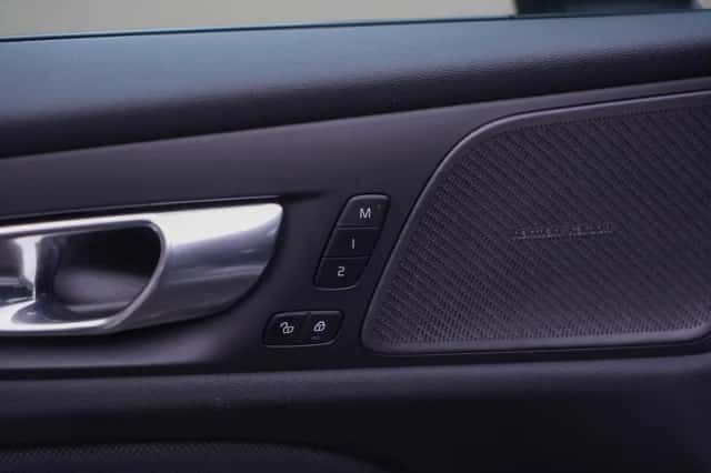 Volvo V60 (2025) thumbnail 15