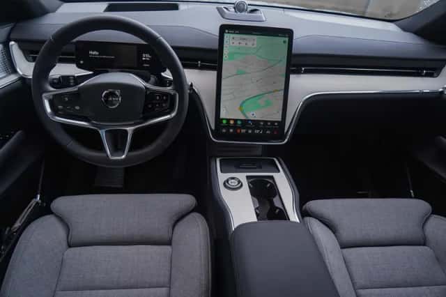 Volvo EX90 (2025) thumbnail 13
