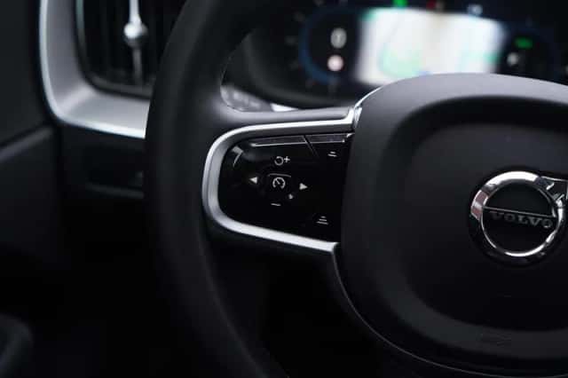 Volvo XC60 (2025) thumbnail 19