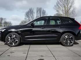 Volvo XC60 (2025) thumbnail 3