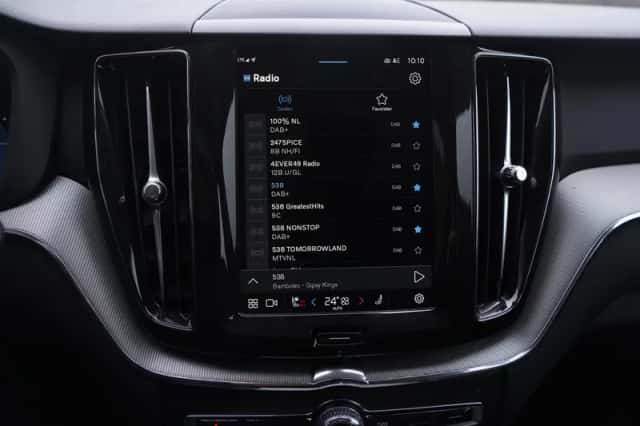 Volvo XC60 (2025) thumbnail 23