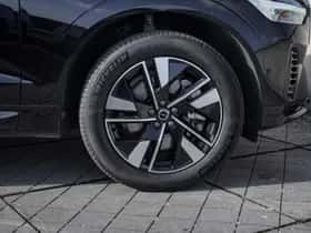 Volvo XC60 (2025) thumbnail 7