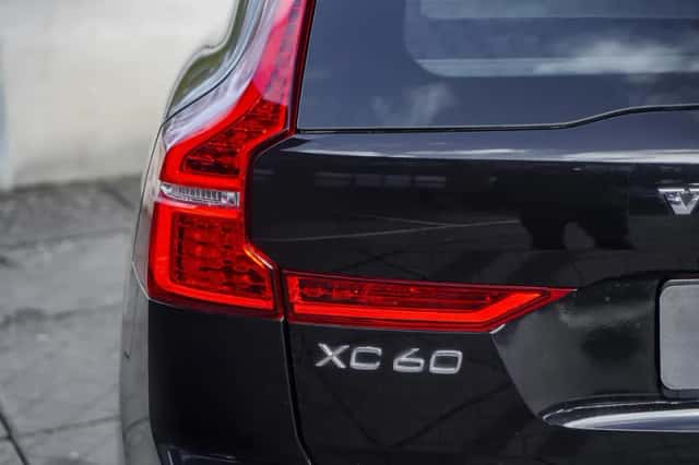 Volvo XC60 (2025) thumbnail 8