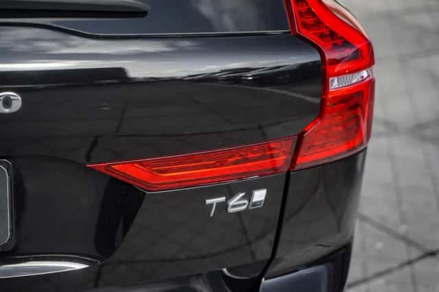 Volvo XC60 (2025) thumbnail 9