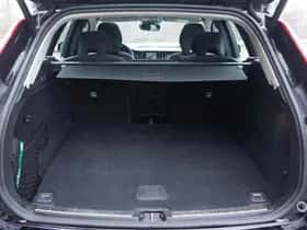Volvo XC60 (2025) thumbnail 10