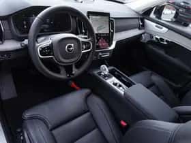 Volvo XC90 (2025) thumbnail 12