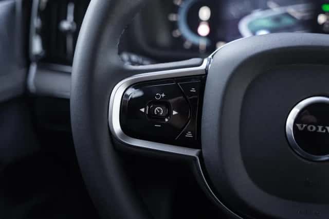 Volvo XC90 (2025) thumbnail 19