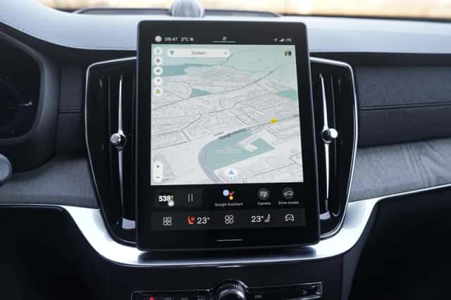 Volvo XC90 (2025) thumbnail 23