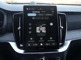 Volvo XC90 (2025) thumbnail 24