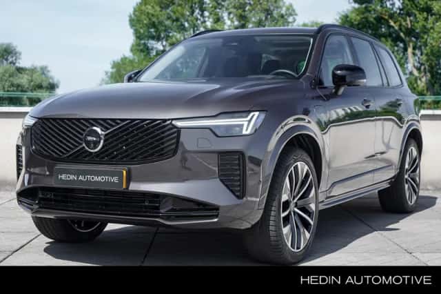 Volvo XC90 (2025) thumbnail 1