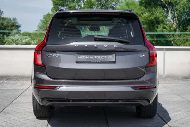 Volvo XC90 (2025) thumbnail 5