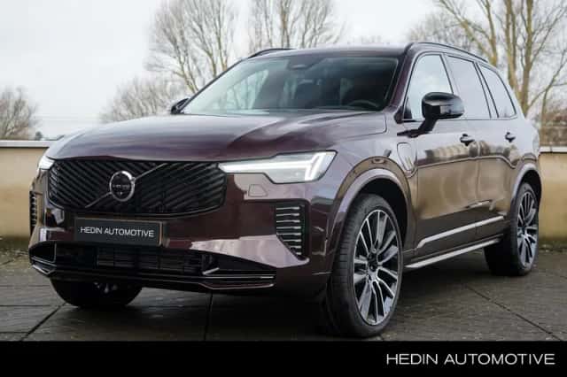 Volvo XC90 (2025) thumbnail 1