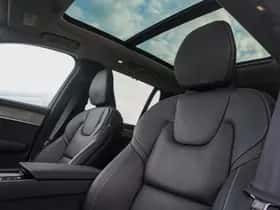 Volvo XC90 (2025) thumbnail 17