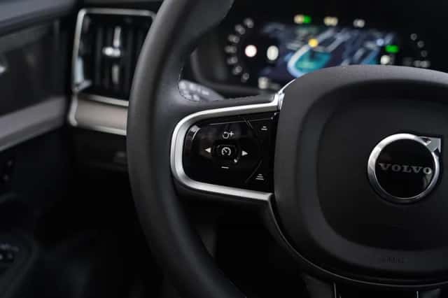 Volvo XC90 (2025) thumbnail 19
