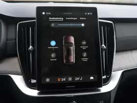 Volvo XC90 (2025) thumbnail 22