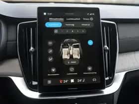 Volvo XC90 (2025) thumbnail 23
