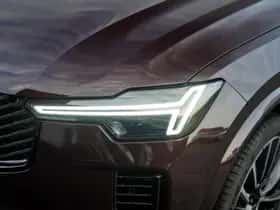 Volvo XC90 (2025) thumbnail 4