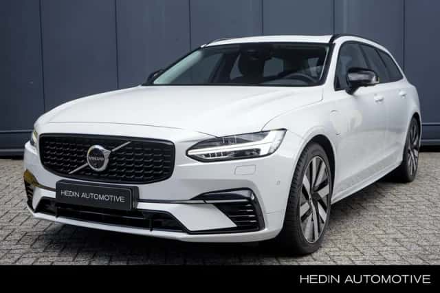 Volvo V90 (2025) thumbnail 1