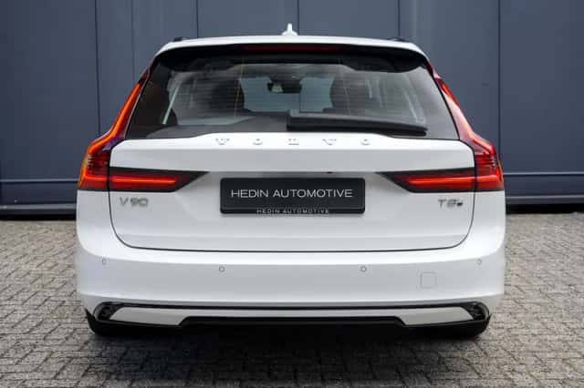 Volvo V90 (2025) thumbnail 5