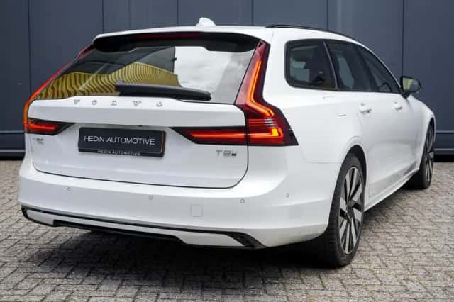 Volvo V90 (2025) thumbnail 6