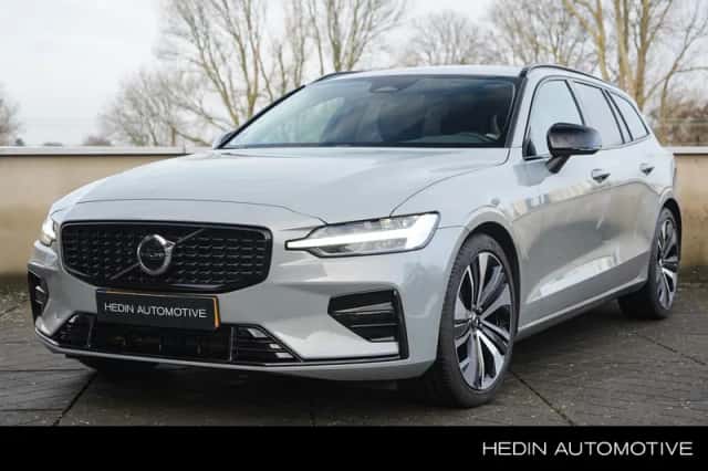 Volvo V60 (2025) thumbnail 1