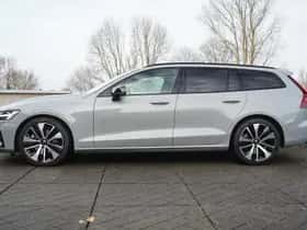 Volvo V60 (2025) thumbnail 3