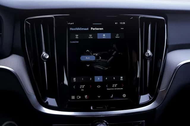 Volvo V60 (2025) thumbnail 24