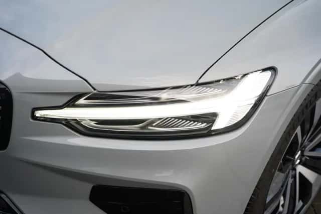Volvo V60 (2025) thumbnail 4