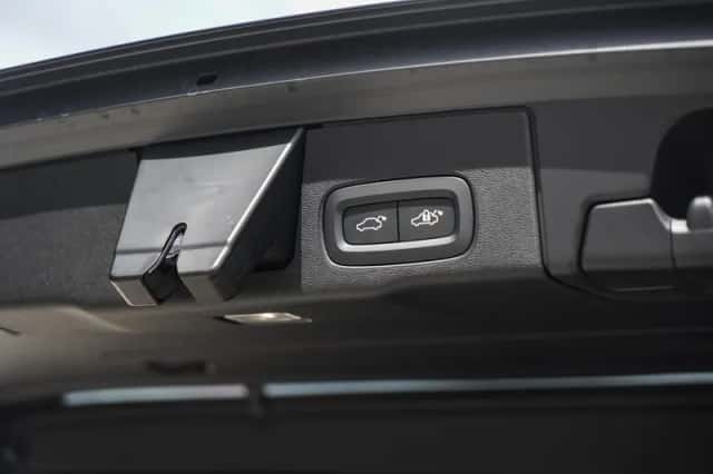Volvo XC60 (2025) thumbnail 11