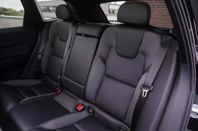 Volvo XC60 (2025) thumbnail 14