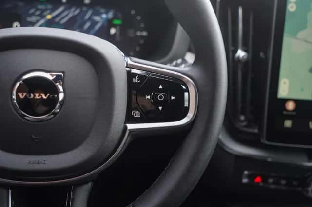 Volvo XC60 (2025) thumbnail 20