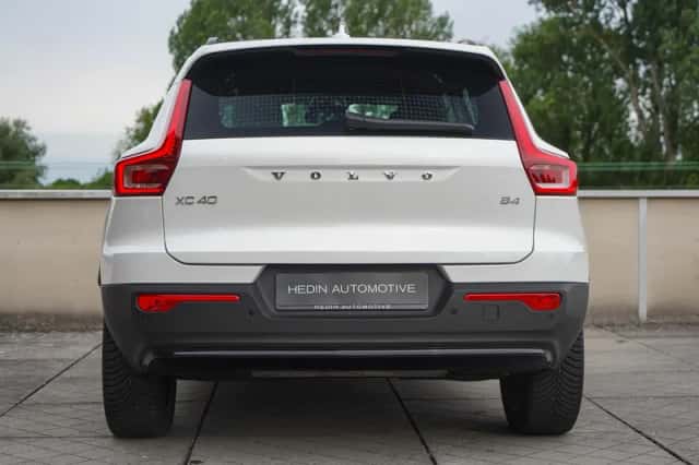 Volvo XC40 (2025) thumbnail 5