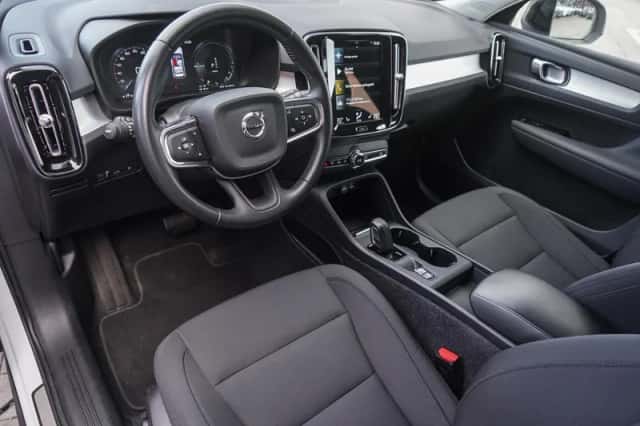 Volvo XC40 (2021) thumbnail 11