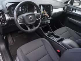 Volvo XC40 (2021) thumbnail 11