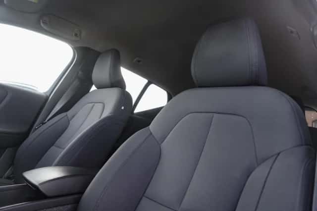 Volvo XC40 (2021) thumbnail 15