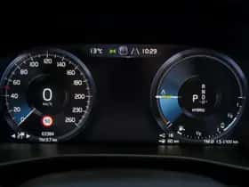 Volvo XC40 (2021) thumbnail 16