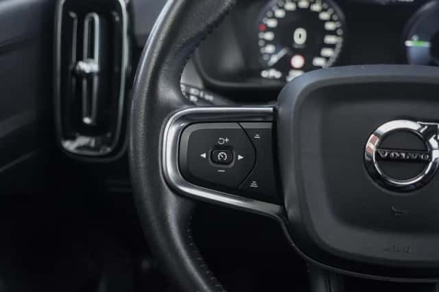 Volvo XC40 (2021) thumbnail 17