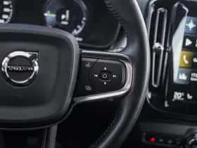 Volvo XC40 (2021) thumbnail 18