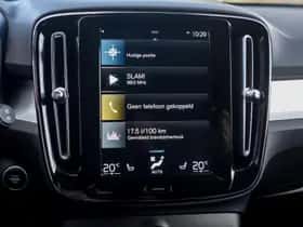 Volvo XC40 (2021) thumbnail 19