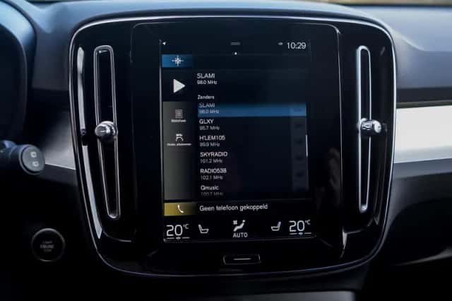 Volvo XC40 (2021) thumbnail 21