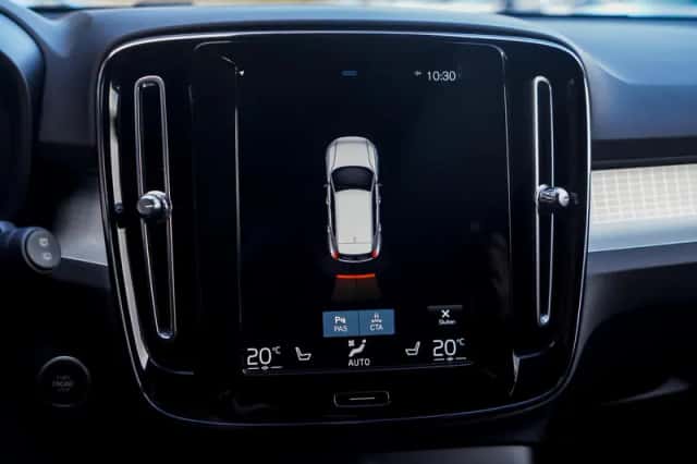 Volvo XC40 (2021) thumbnail 25