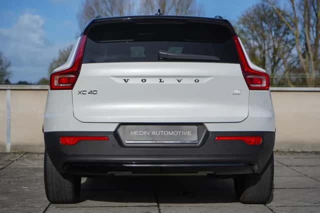 Volvo XC40 (2021) thumbnail 5