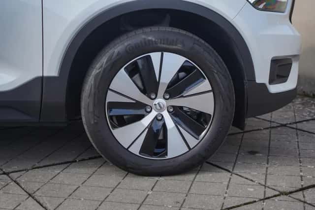 Volvo XC40 (2021) thumbnail 7