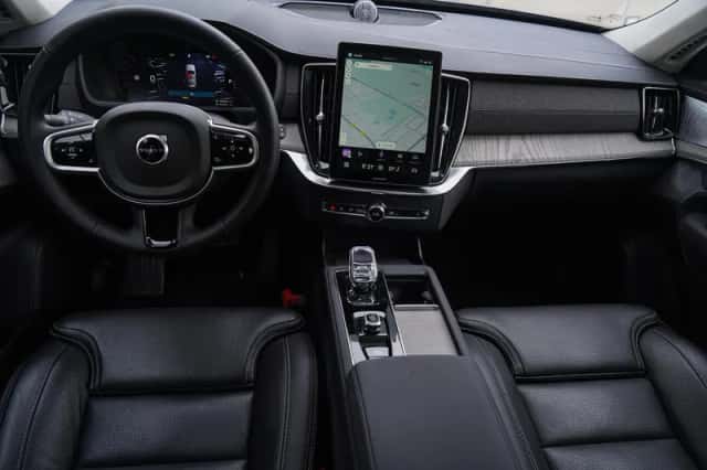 Volvo XC90 (2025) thumbnail 13
