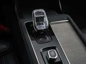 Volvo XC90 (2025) thumbnail 29