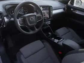 Volvo XC40 (2025) thumbnail 12