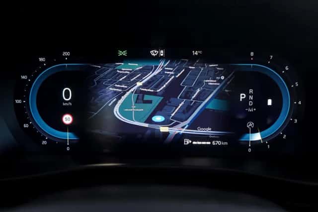 Volvo XC40 (2025) thumbnail 18
